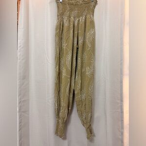 LIVING HULA women’s pants